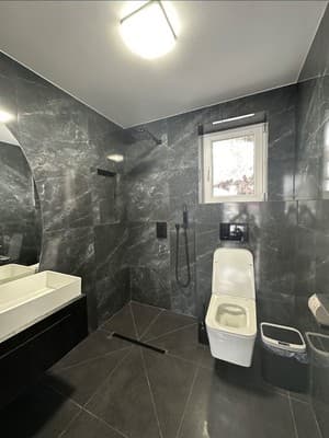 Moder House 7