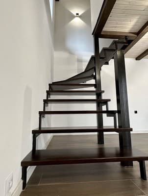 Moder House 11