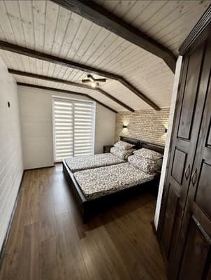 Moder House 13