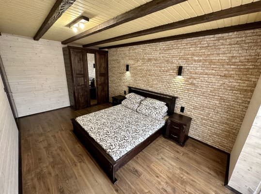 Moder House 17
