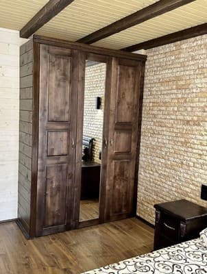 Moder House 18