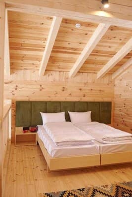 Mokhy chalet 3