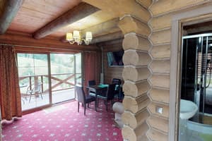 Туристический комплекс Monastic SPA (Монастик СПА). Люкс двухместный Двухэтажное шале 1