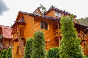 Частная усадьба Над Прутом