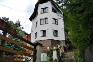 Вилла Парламент