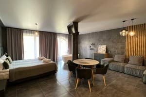 Туристический комплекс Phoenix Relax Park. Апартаменты двухместный 2-й этаж (с ванной в номере) 1