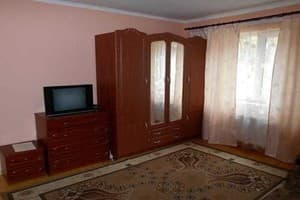 Частная усадьба Під Ялиною