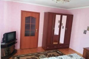 Частная усадьба Під Ялиною. Коттедж 10-местный  1