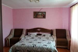 Частная усадьба Під Ялиною. Коттедж 10-местный  2