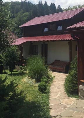 Частная усадьба Под Буковиной