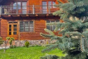 Частная усадьба Под Пикуем. Коттедж 10-местный  1