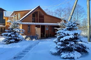 Частная усадьба Под Скалой