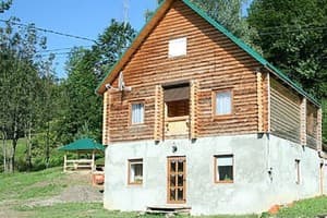 Коттедж Под березами