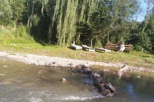Під скелею 13
