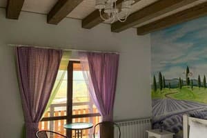 Бутик-отель PogarInn. Стандарт двухместный Прованс с балконом 2
