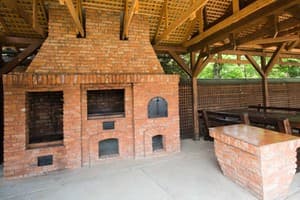 Praktik Hotel & Restaurant 23