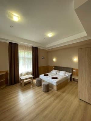 Praktik Hotel & Restaurant 10