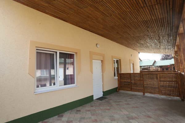 Praktik Hotel & Restaurant 60