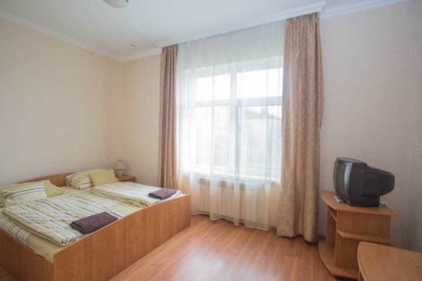 Praktik Hotel & Restaurant 40