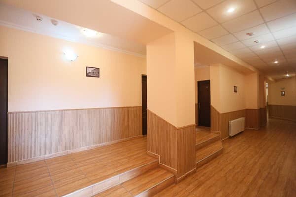 Praktik Hotel & Restaurant 48