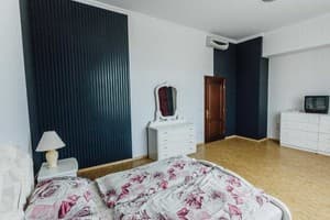 Гостинично-ресторанный комплекс Praktik Hotel & Restaurant. Люкс 4-местный двухкомнатный 2