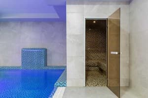 Premium hotel & SPA 13