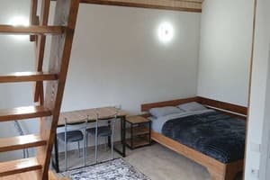Коттедж Privat-Villa. Апартаменты трехместный двухуровневый 1