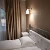 River Stone Hotel 16-17/31