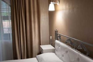 Отель River Stone Hotel. Студио трехместный с балконом 4
