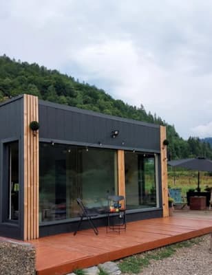 River Stone house 14