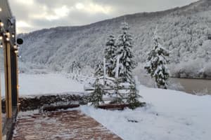 River Stone house 18