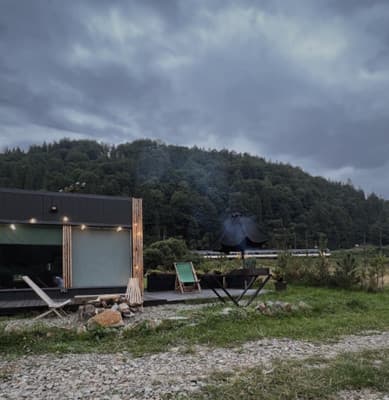 River Stone house 13