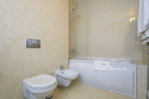 Спа-отель Romantik SPA Hotel. Апартаменты 4-местный с террасой Восточные 2