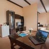 Отель Ruta Resort Polyana. Люкс трехместный  6