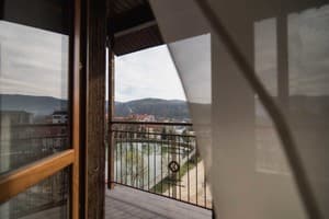 Отель Ruta Resort Polyana. Люкс трехместный  8