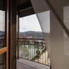 Отель Ruta Resort Polyana. Люкс трехместный  8