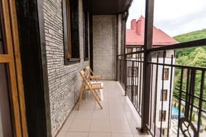 Отель Ruta Resort Polyana. Улучшенный 4-местный  5