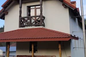 Ski House 6
