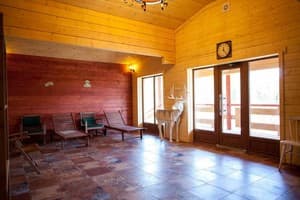 SkilandHouse Yablunytsia 10