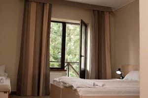 SkilandHouse Yablunytsia 2