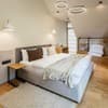 Гостинично-ресторанный комплекс Skogur Home & Resort. Коттедж 4-местный (4+2) № 122;127 две спальни 4