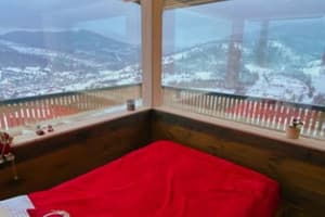 Коттедж Sky Arthall. Коттедж двухместный Hill stone 14