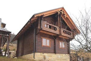 Коттедж Славний гуцул