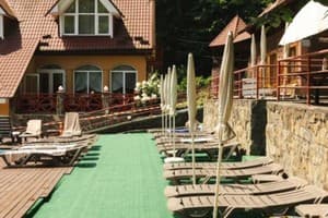 Солнечный 18