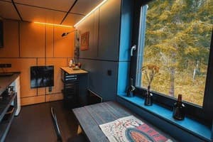 SpitzBergen house 15