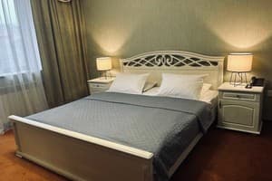 Срібний Водограй 42