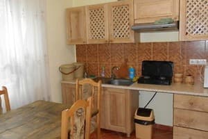 Стара Хата 1