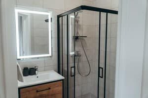 Коттедж Svoboda Smart Hotel. Коттедж двухместный Леся Украинка +2 6