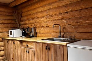 Коттедж Тихий уголок. Коттедж 6-местный Деревянный коттедж с камином 5