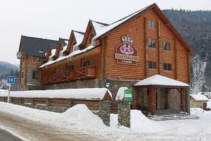 Гостиный двор Три подковы